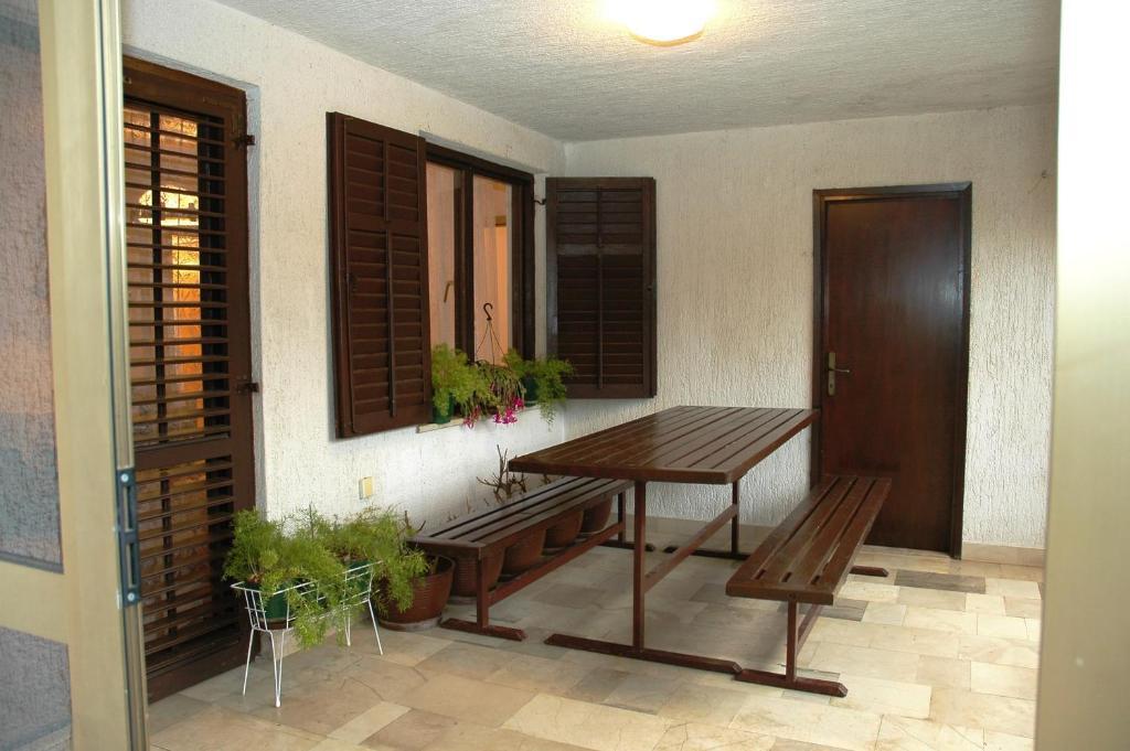 Apartments Jurina Krk Town Pokoj fotografie